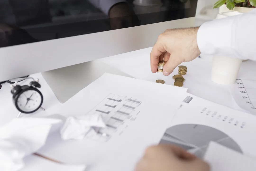 Strategies for Reducing the Fiscal Deficit