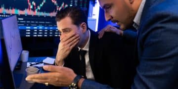 stressful investors with Us credit rating downgrade by Moody's