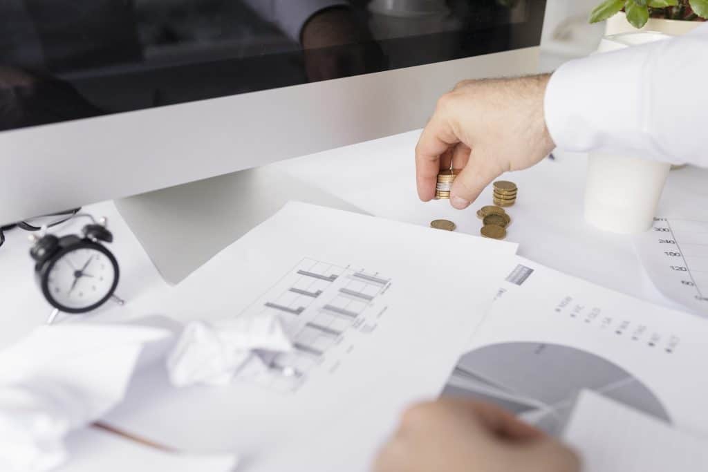 Strategies for Reducing the Fiscal Deficit