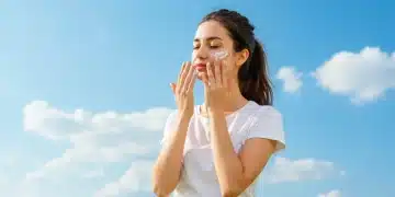 Guide to Sun Protection: Why SPF 50+ is Your Daily Essential